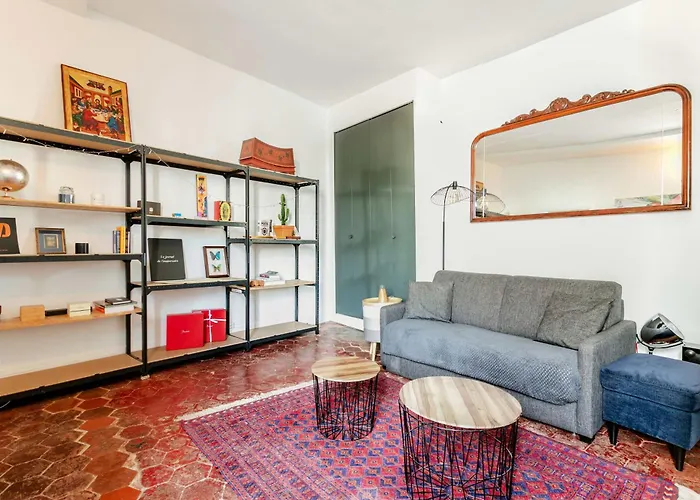 Flat Sentier 1br 아파트 *